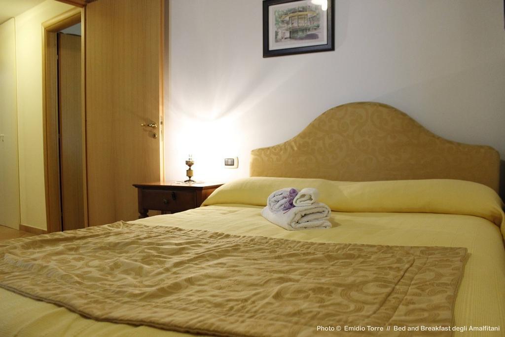 Bed and Breakfast Amalfitani Salerno Centro Pokój zdjęcie