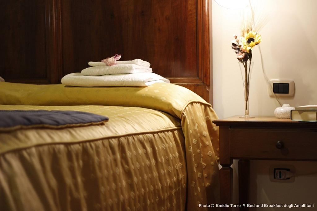 Bed and Breakfast Amalfitani Salerno Centro Pokój zdjęcie