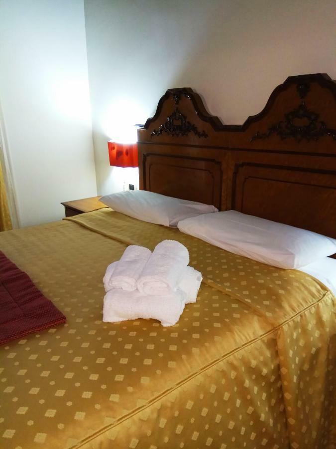 Bed and Breakfast Amalfitani Salerno Centro Zewnętrze zdjęcie